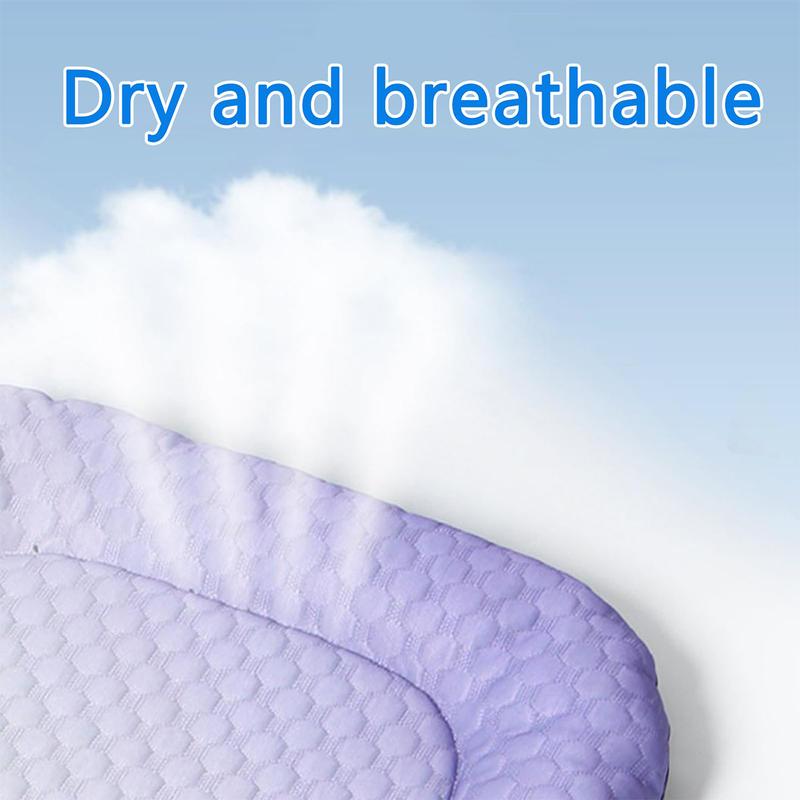 🐶🐱Pet Cooling Pad Mat for Dogs and Cats - Ice Silk Summer Cool Bed Blanket in Gradient Colors, Breathable Soft Sleeping Cushion for Indoor Floors Sofas