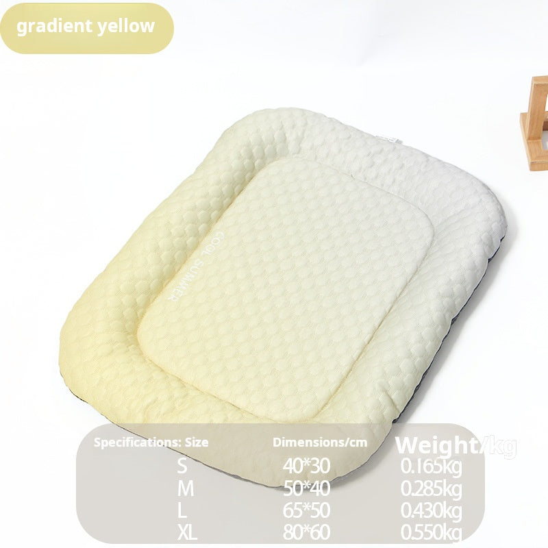 🐶🐱Pet Cooling Pad Mat for Dogs and Cats - Ice Silk Summer Cool Bed Blanket in Gradient Colors, Breathable Soft Sleeping Cushion for Indoor Floors Sofas